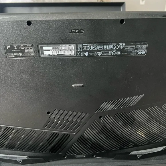 Predator Helios 300 Gaming Set - Picture 4 of 8